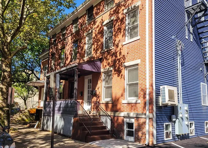 Beautiful Wooster Sq. Getaway - Great Neighborhood